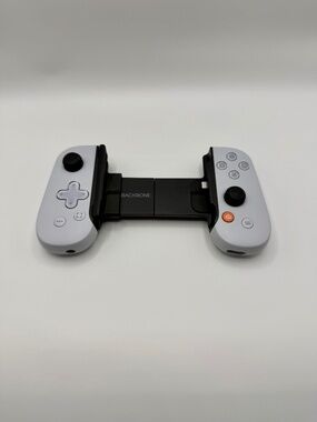 Backbone One Mobile Gaming Controller PlayStation Edition Lightning for iPhone